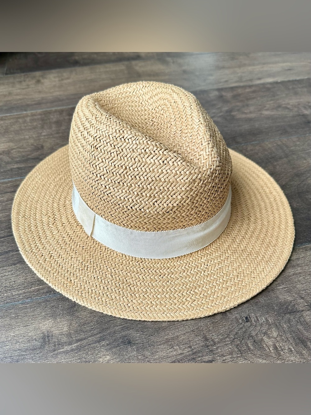 Banana Republic Straw Fedora Sun Hat Beige Cream Ribbon Adjustable - Size S/M